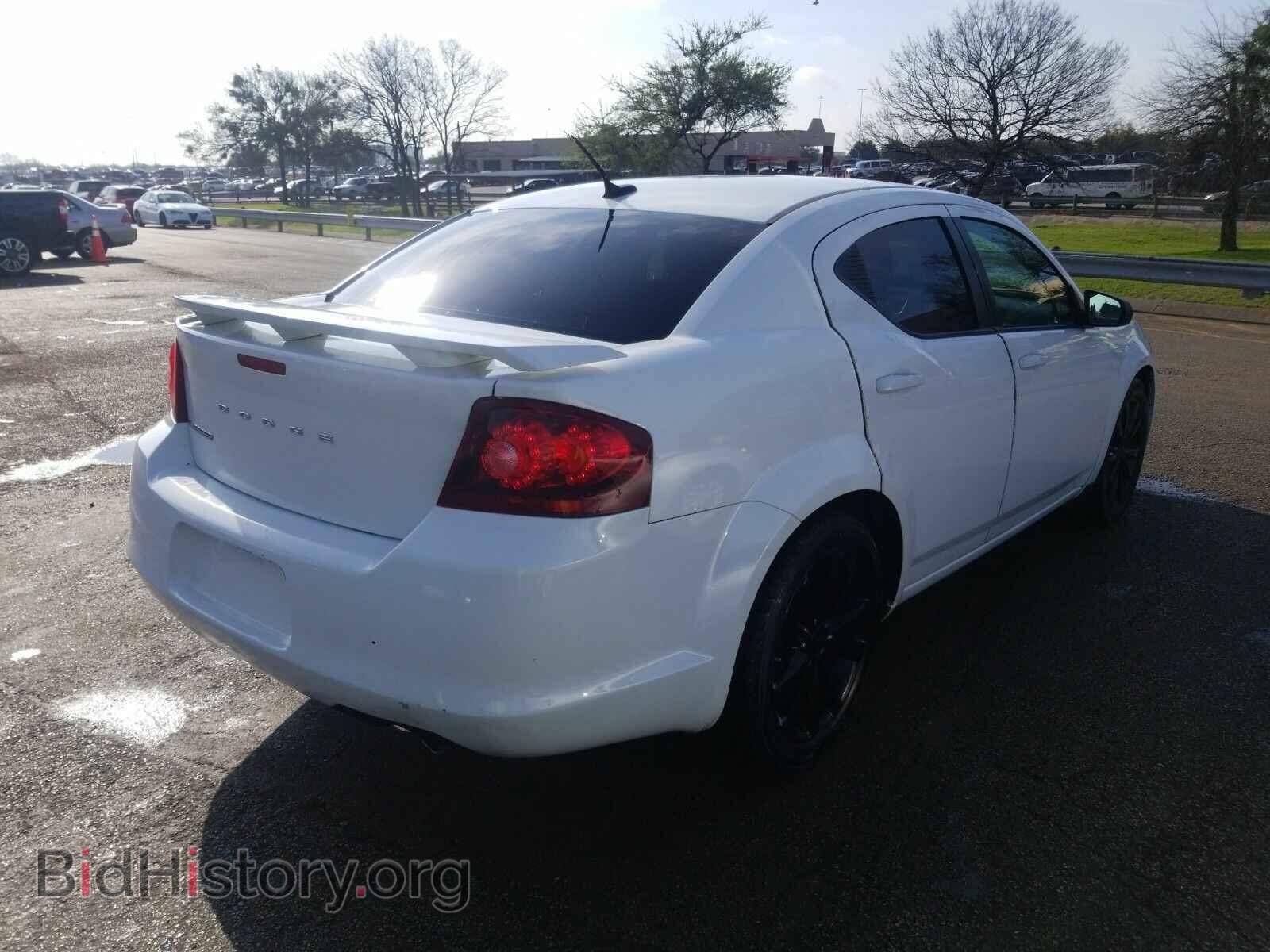 2013 Dodge Avenger - VIN: 1C3CDZAG6DN748475 - Фото 2