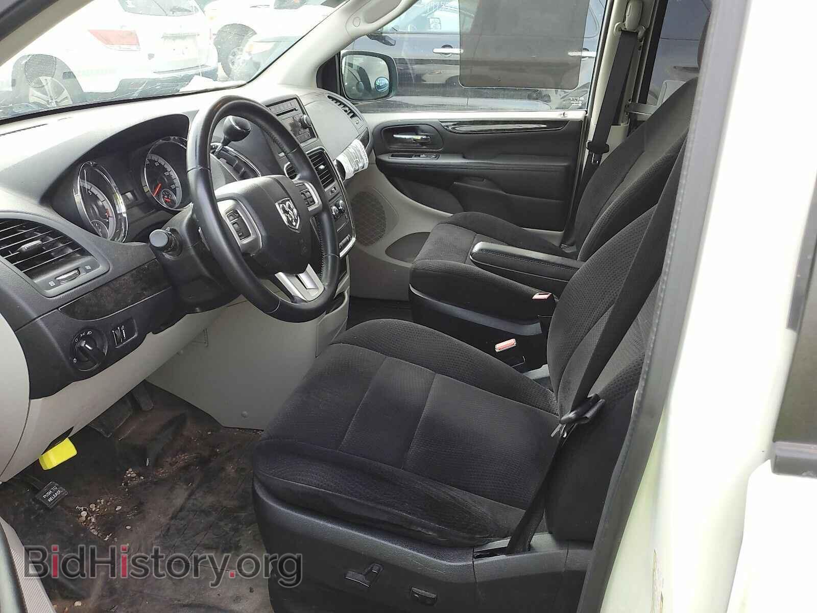 2013 Ram Cargo Van - VIN: 2C4JRGAG5DR759334 - Фото 3
