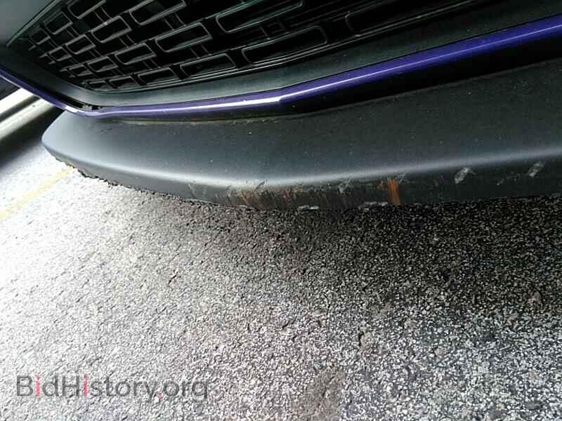 2016 Dodge Challenger - VIN: 2C3CDZFJ2GH145850 - Photo 8