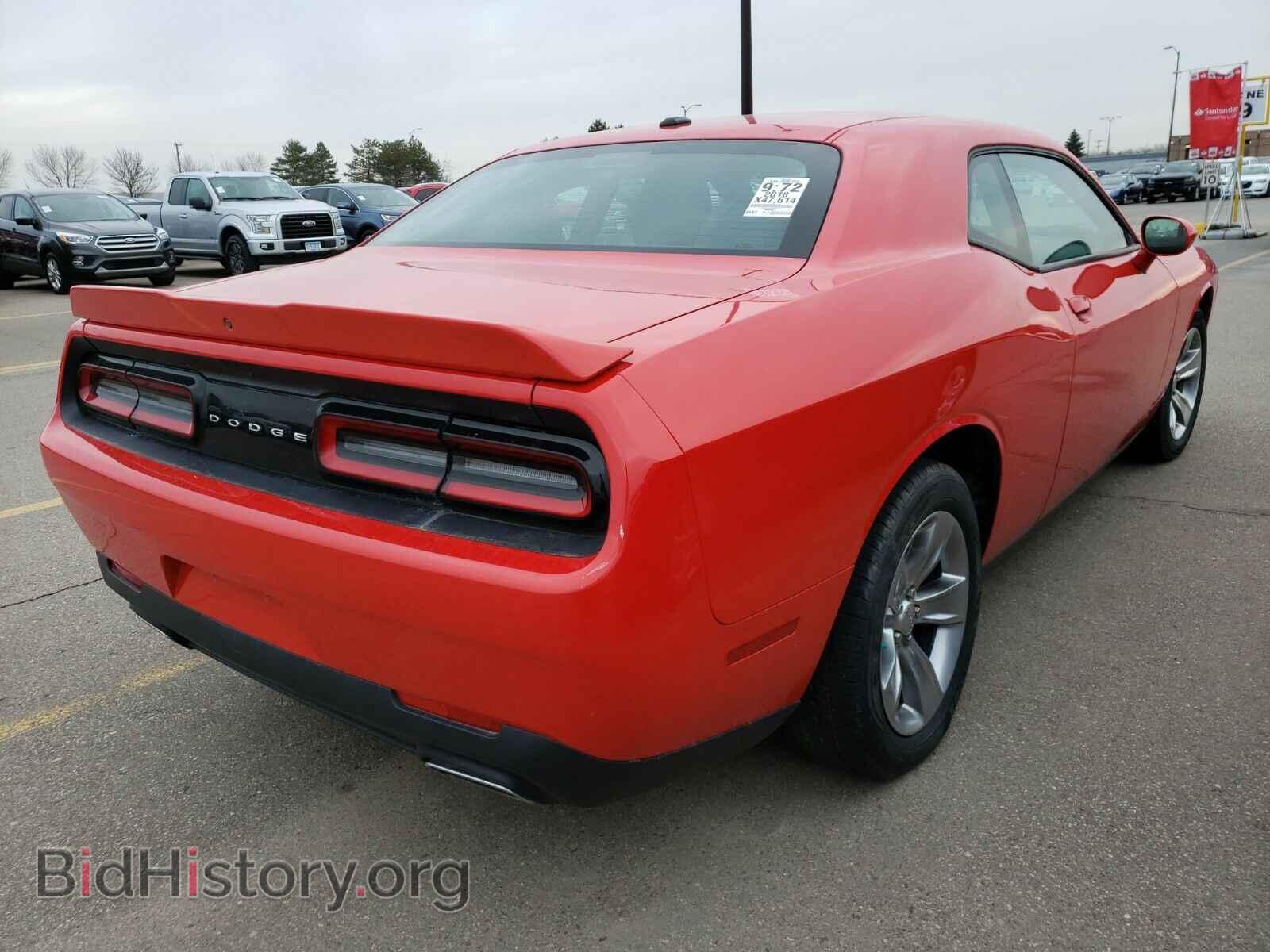 2018 Dodge Challenger - VIN: 2C3CDZAG4JH236153 - Фото 2
