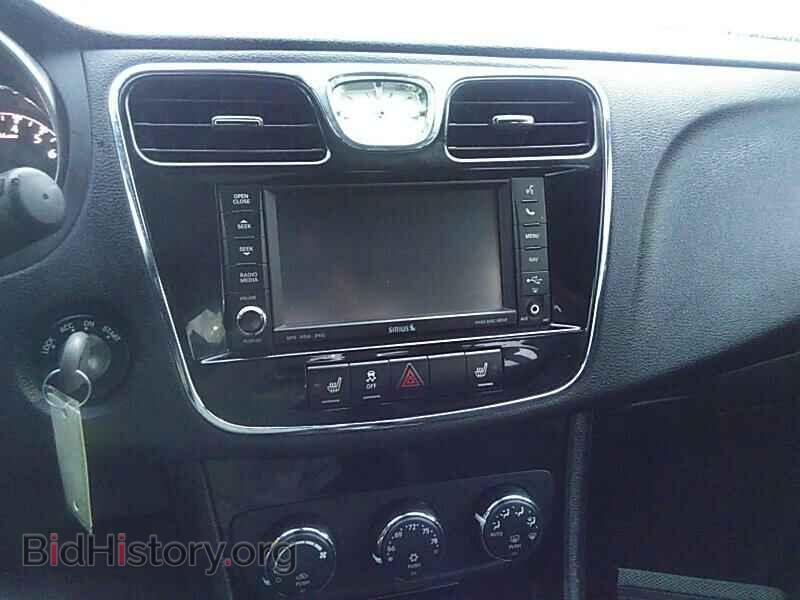 2013 Chrysler 200 - VIN: 1C3CCBCG8DN507718 - Фото 4