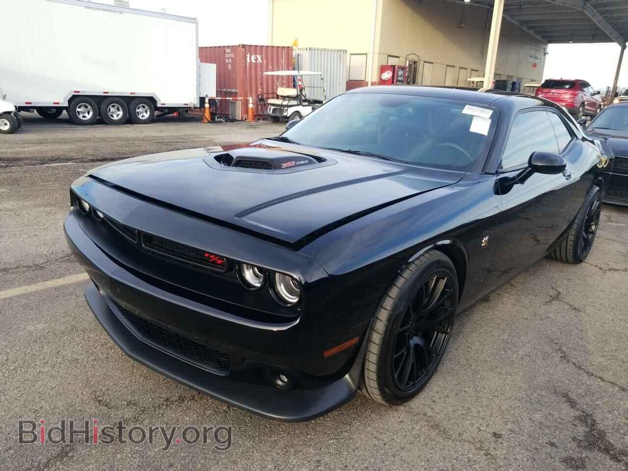 Photo 2C3CDZFJXGH177185 - Dodge Challenger 2016
