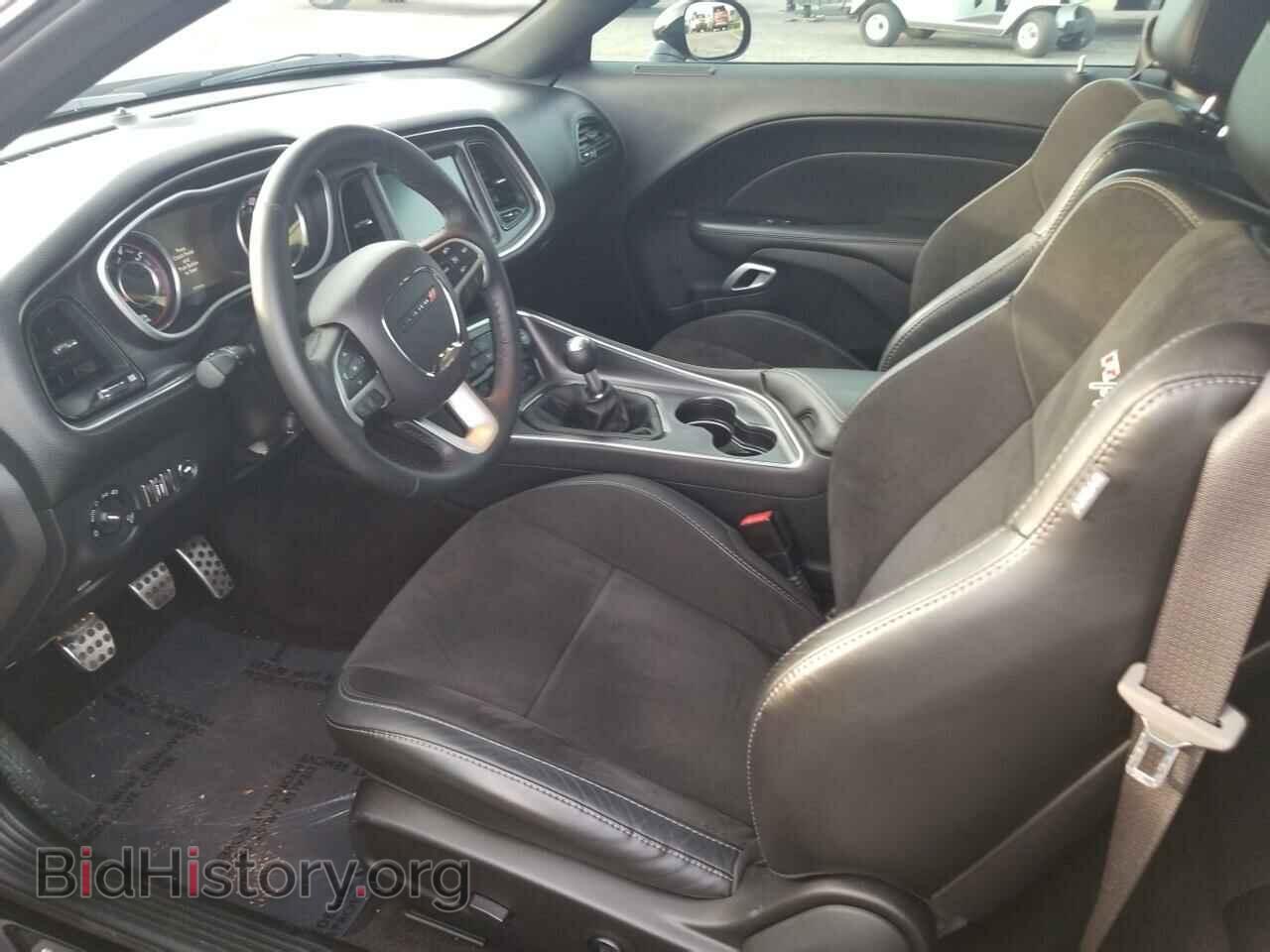 2016 Dodge Challenger - VIN: 2C3CDZFJXGH177185 - Photo 3