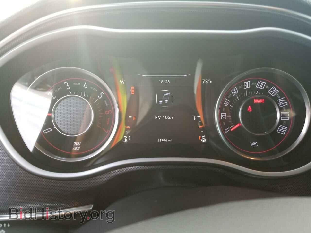 2016 Dodge Challenger - VIN: 2C3CDZFJXGH177185 - Photo 5