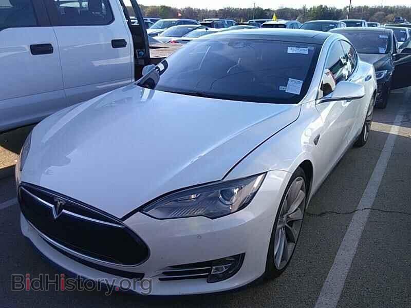 Фотография 5YJSA1E42GF128985 - Tesla Model S 2016