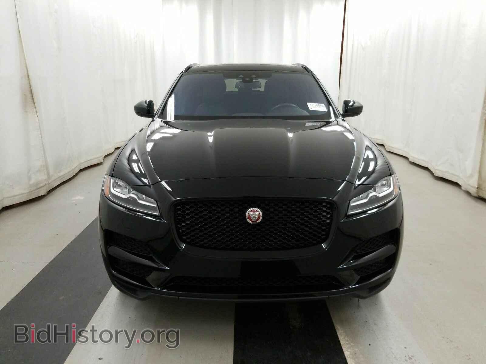 2017 Jaguar F-PACE - VIN: SADCK2BV5HA895023 - Фото 2
