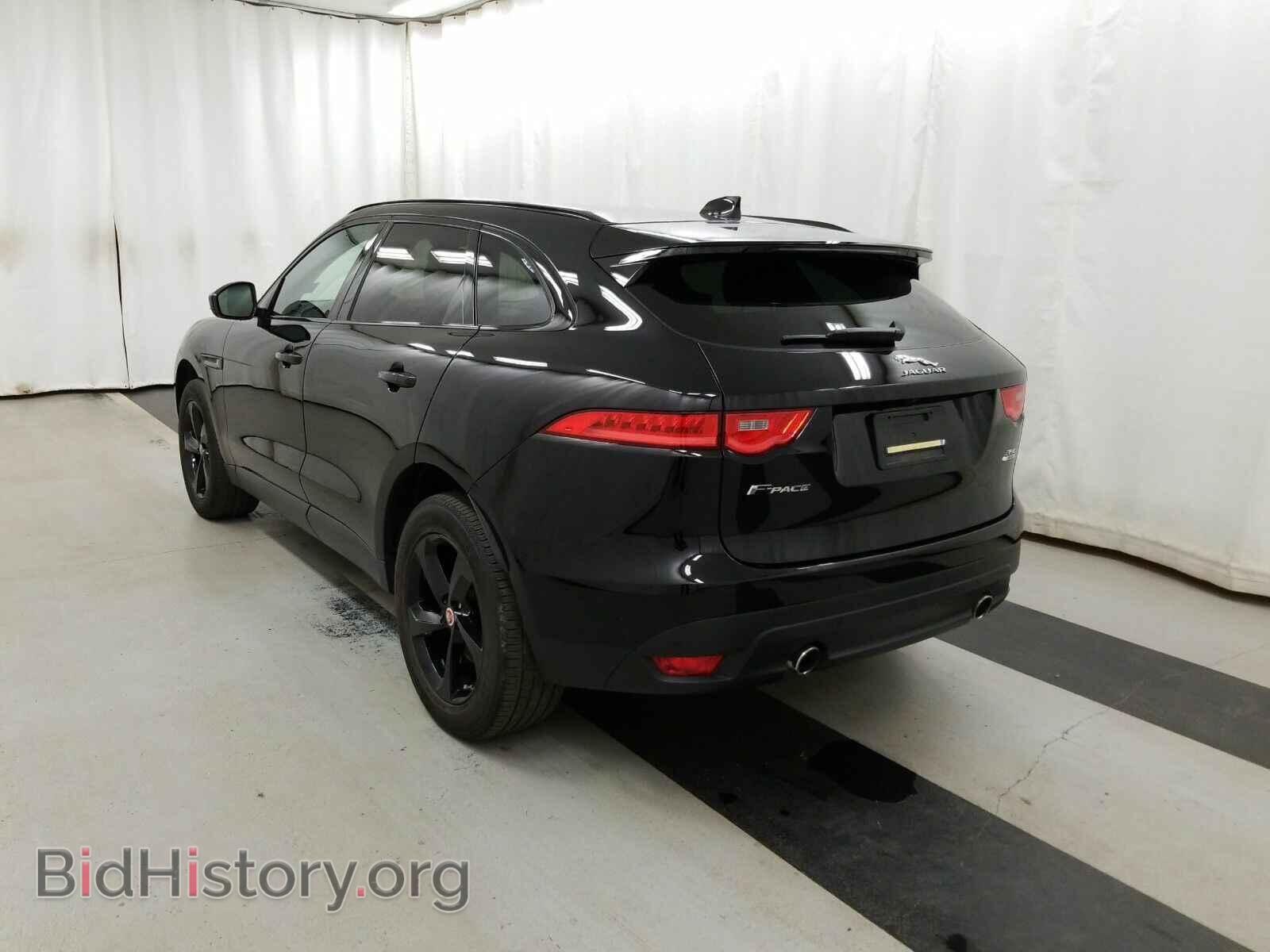 2017 Jaguar F-PACE - VIN: SADCK2BV5HA895023 - Фото 6
