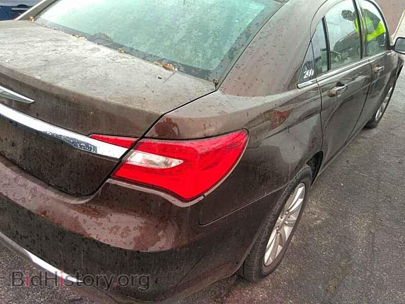 2013 Chrysler 200 - VIN: 1C3CCBBBXDN651342 - Фото 2
