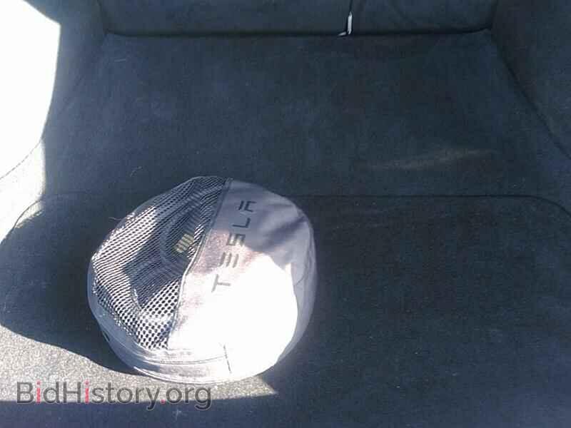 2016 Tesla Model S - VIN: 5YJSA1E41GF147186 - Фото 7