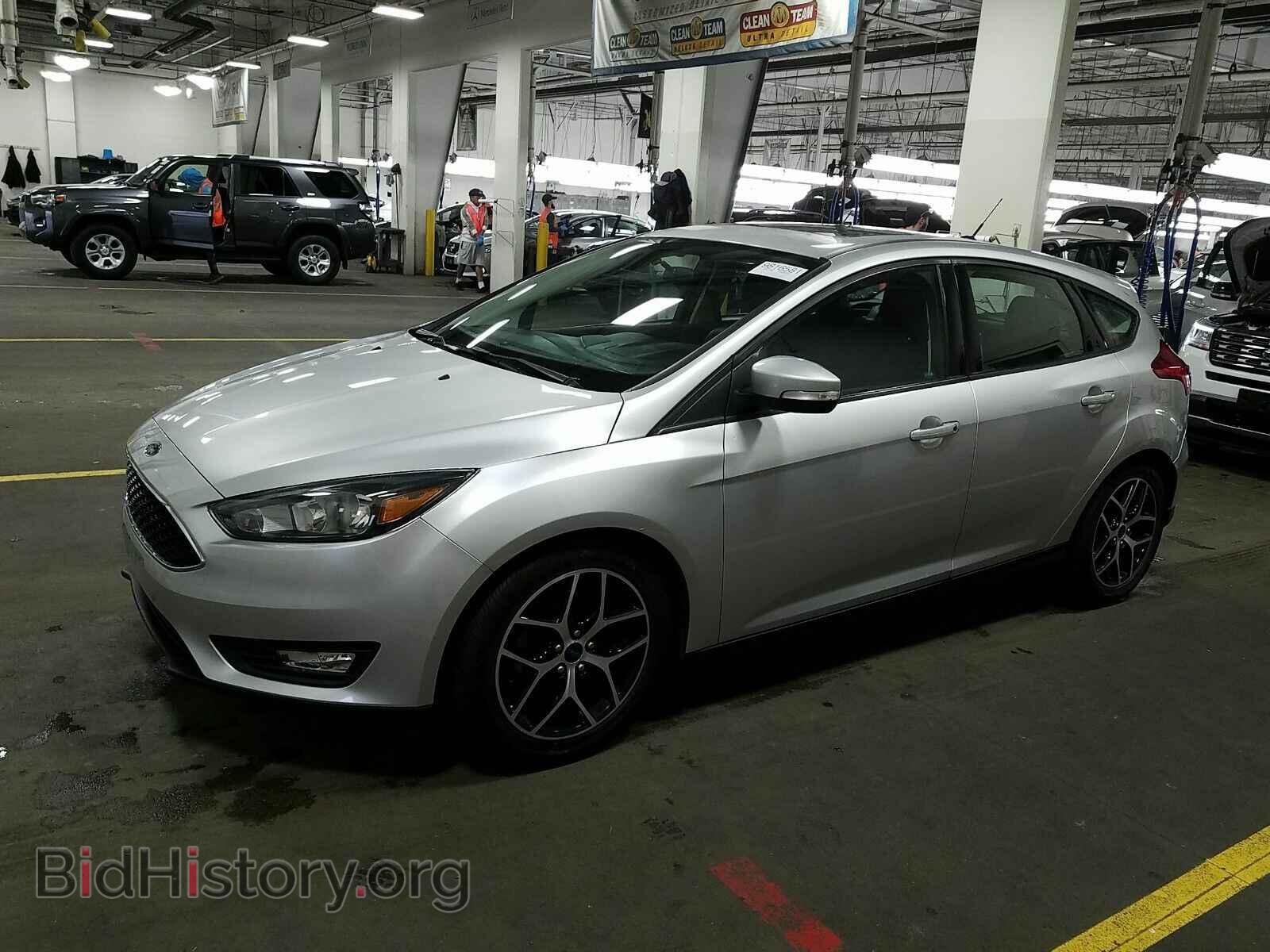 Photo 1FADP3M29HL281208 - Ford Focus 2017