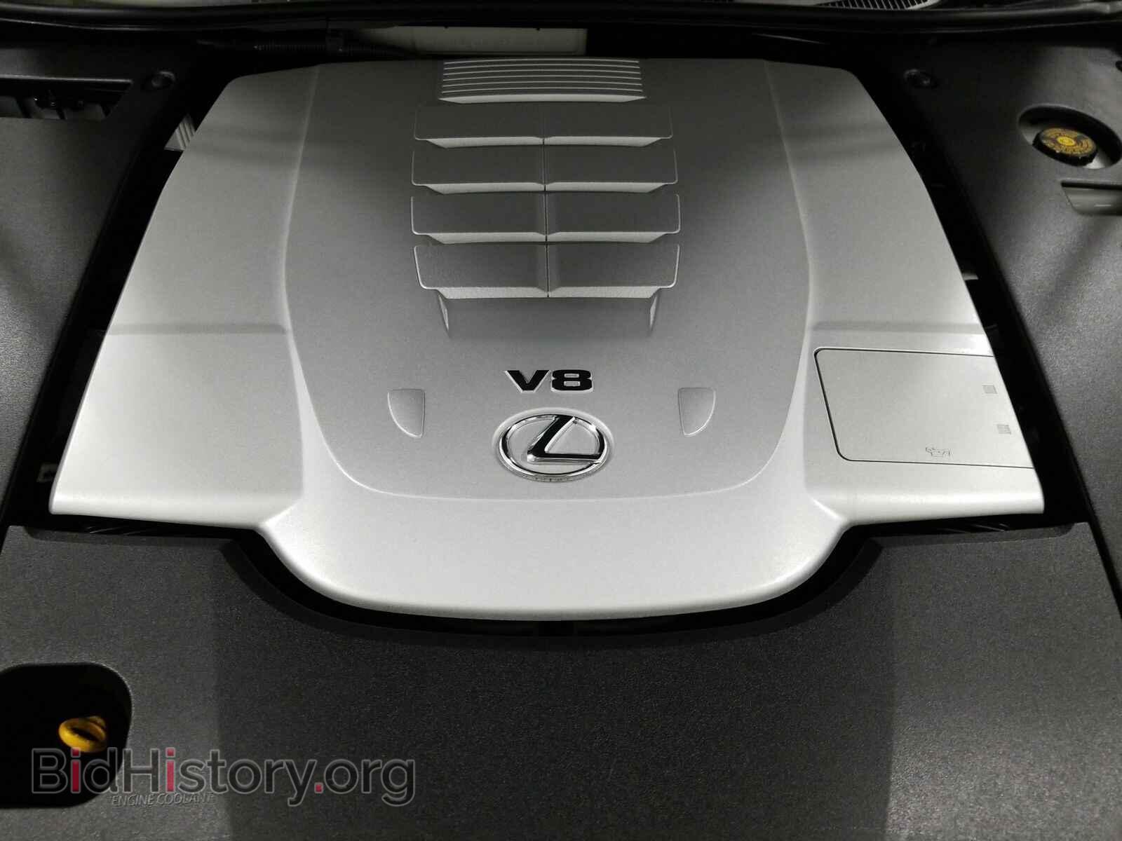 2017 Lexus LS - VIN: JTHBL5EFXH5145411 - Photo 16