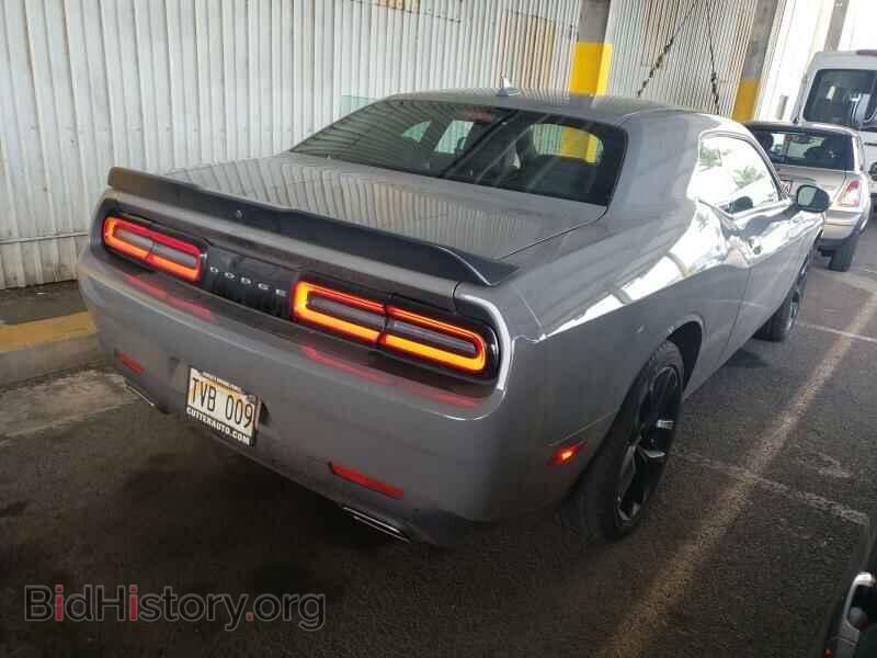 2019 Dodge Challenger - VIN: 2C3CDZAGXKH557812 - Фото 2
