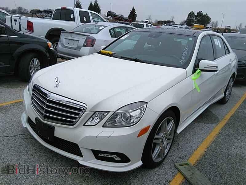 Photo WDDHF8HB9AA093933 - Mercedes-Benz E-Class 2010