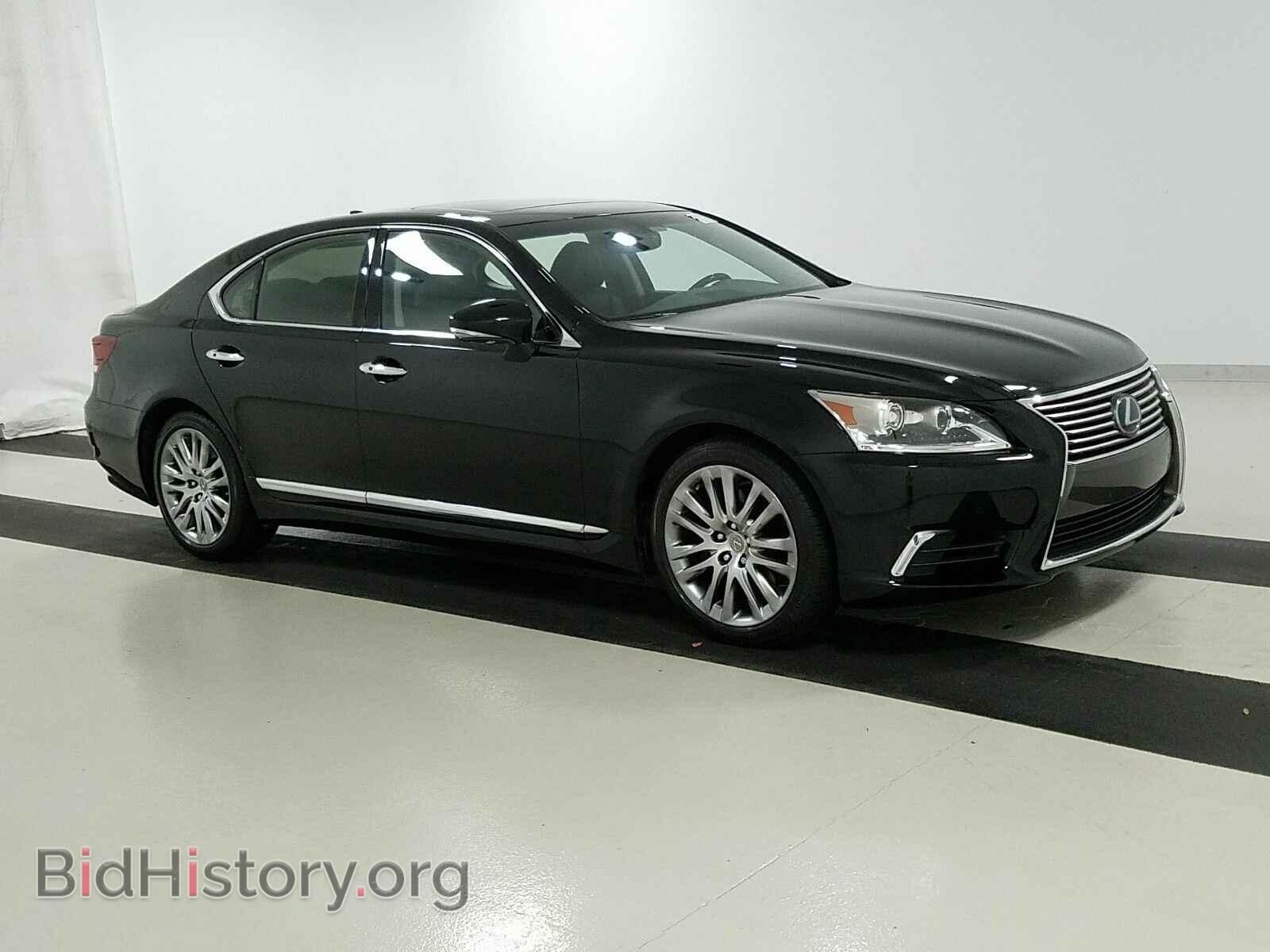 2017 Lexus LS - VIN: JTHBL5EF0H5143456 - Photo 3