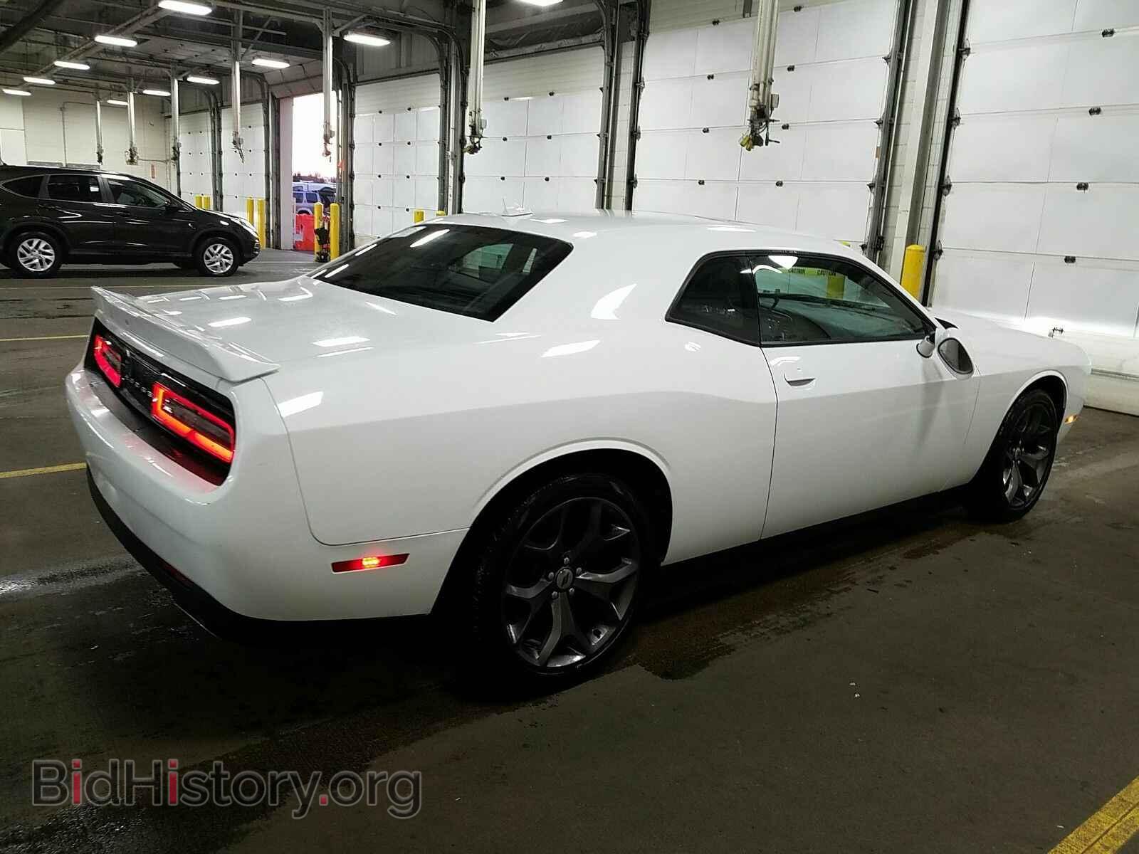 2017 Dodge Challenger - VIN: 2C3CDZAG2HH516888 - Фото 2