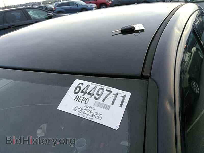 2014 Chrysler 200 - VIN: 1C3CCBAB1EN141352 - Фото 8