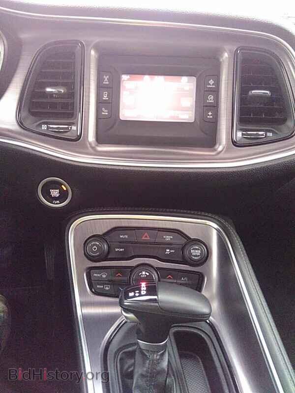 2017 Dodge Challenger - VIN: 2C3CDZBT2HH638081 - Фото 4