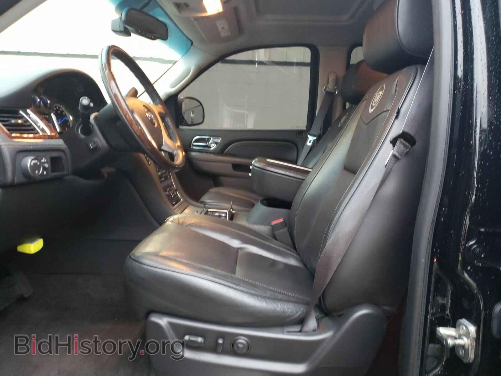 2014 Cadillac Escalade - VIN: 1GYS3DEF6ER123853 - Фото 3