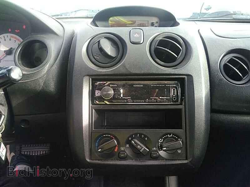 2002 Mitsubishi Eclipse - VIN: 4A3AC34G92E103750 - Фото 4
