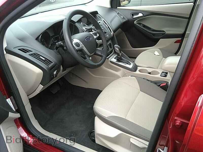 2014 Ford Focus - VIN: 1FADP3F23EL190542 - Фото 3