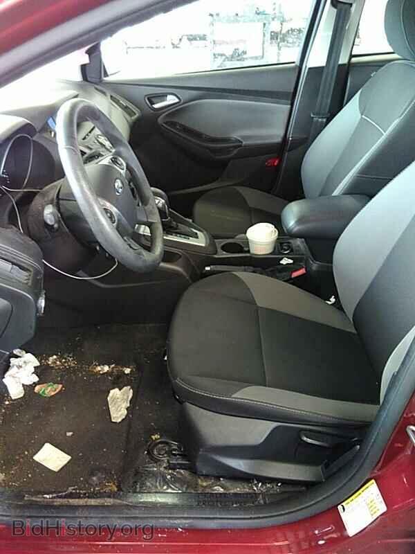 2014 Ford Focus - VIN: 1FADP3K25EL315739 - Фото 3