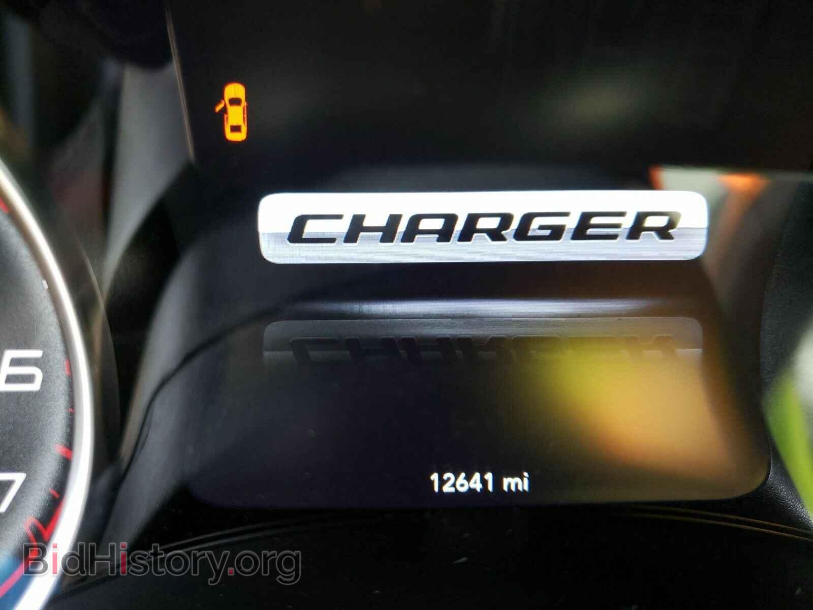 2019 Dodge Charger - VIN: 2C3CDXCT4KH652901 - Photo 5