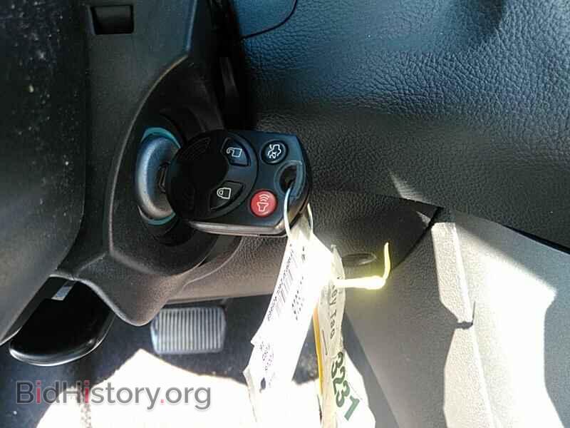 2016 Ford Focus - VIN: 1FADP3F24GL405669 - Photo 8
