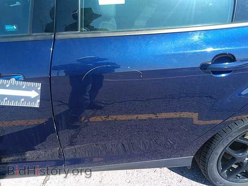 2016 Ford Focus - VIN: 1FADP3F24GL405669 - Photo 9