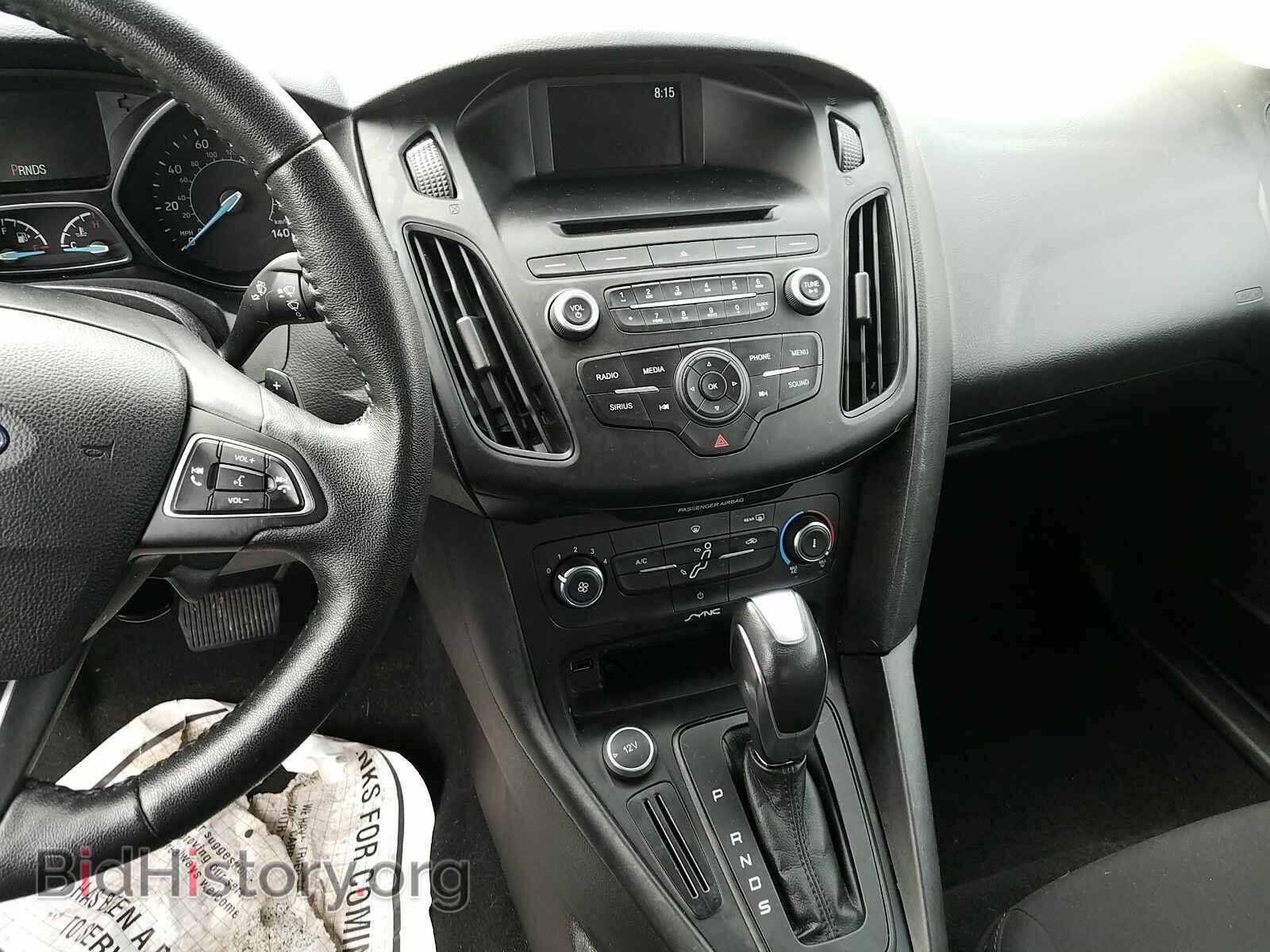 2016 Ford Focus - VIN: 1FADP3F28GL362485 - Фото 4