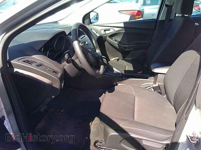 2016 Ford Focus - VIN: 1FADP3K25GL276444 - Photo 3