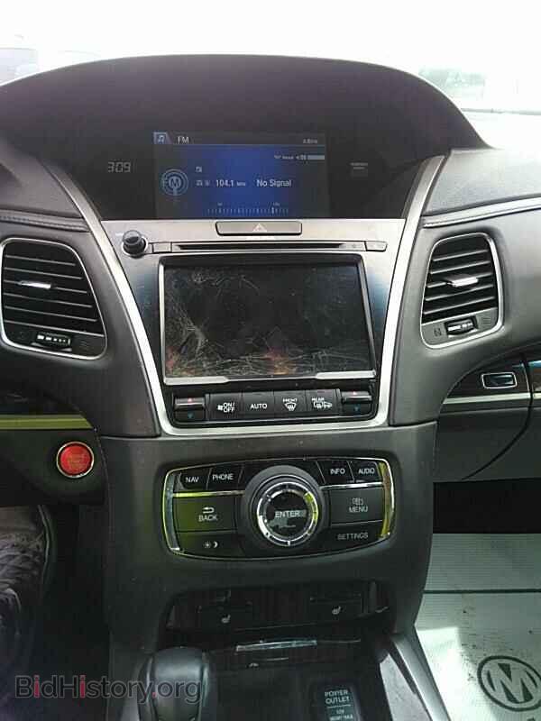 2014 Acura RLX - VIN: JH4KC1F55EC001934 - Photo 4