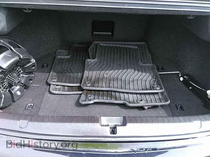 2014 Acura RLX - VIN: JH4KC1F55EC001934 - Photo 7