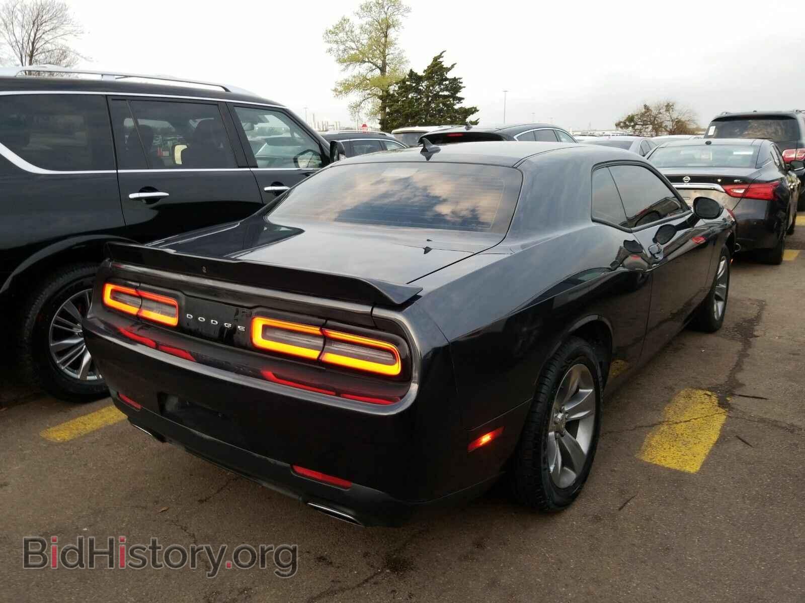 2018 Dodge Challenger - VIN: 2C3CDZAG4JH155234 - Фото 2