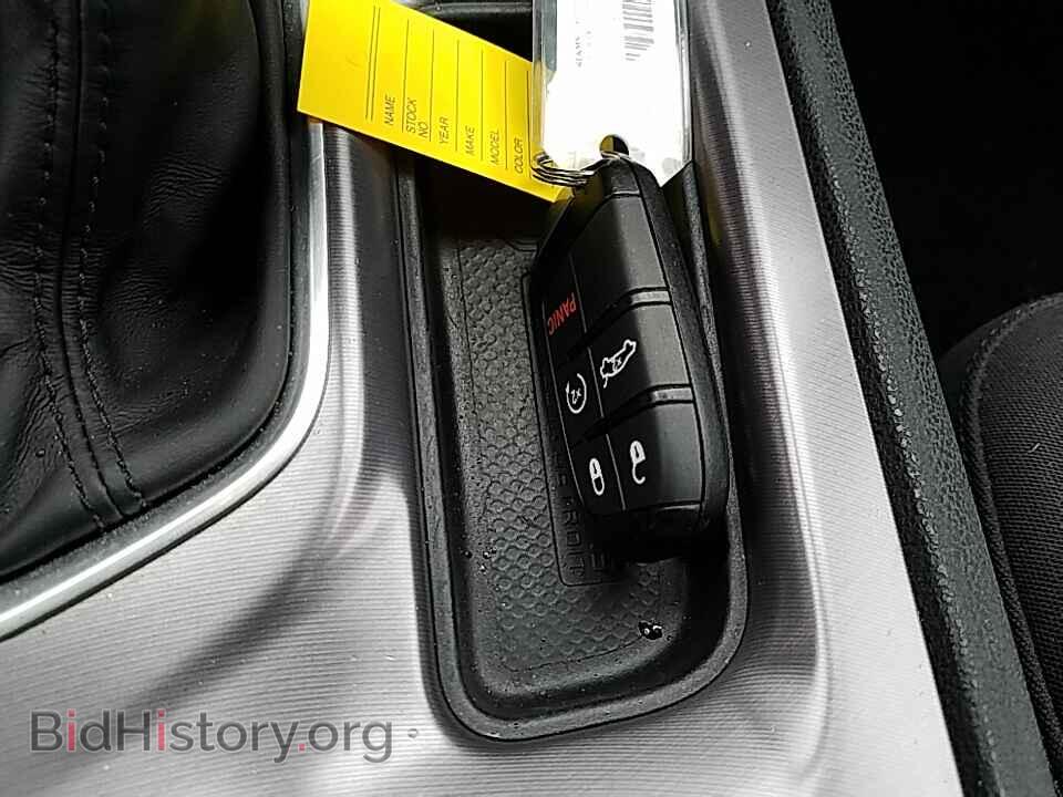 2019 Dodge Charger - VIN: 2C3CDXCT5KH575763 - Фото 10