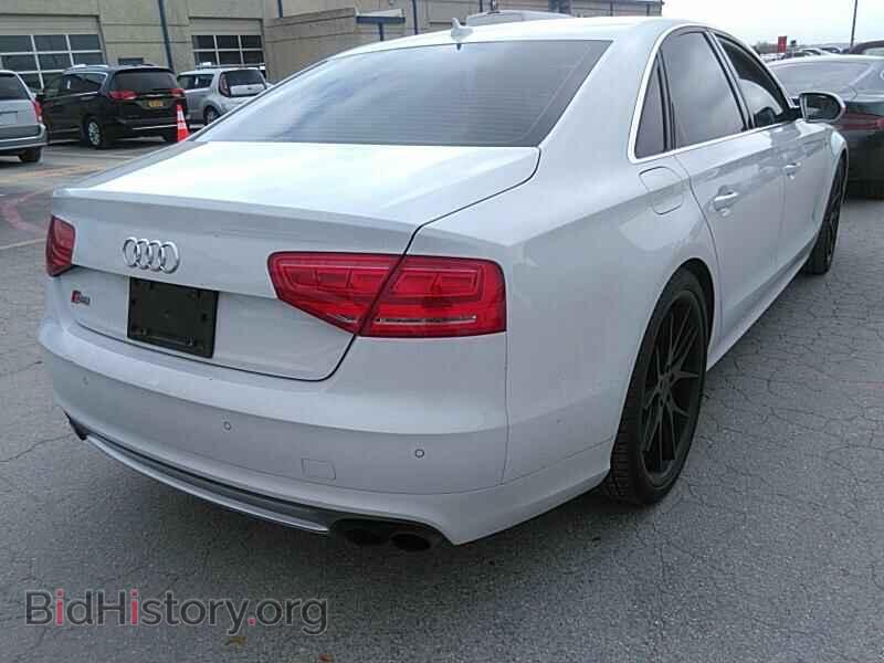 2014 Audi S8 - VIN: WAUD2AFD4EN012347 - Photo 2