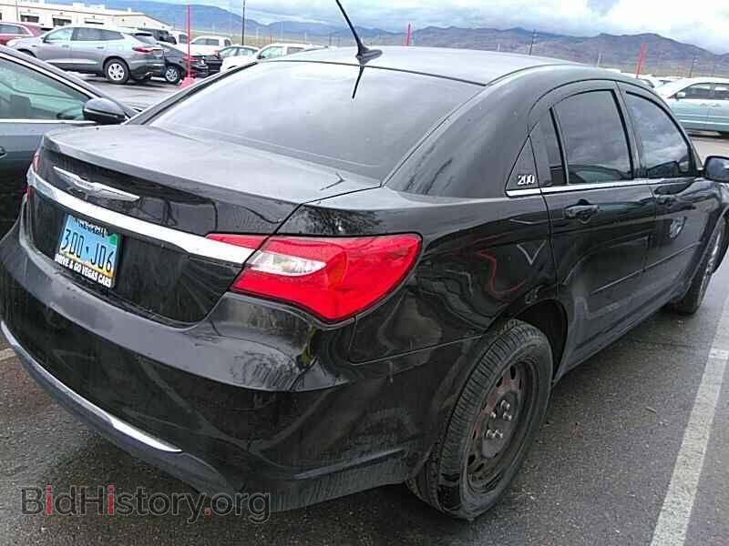 2012 Chrysler 200 - VIN: 1C3CCBAB8CN205271 - Фото 2