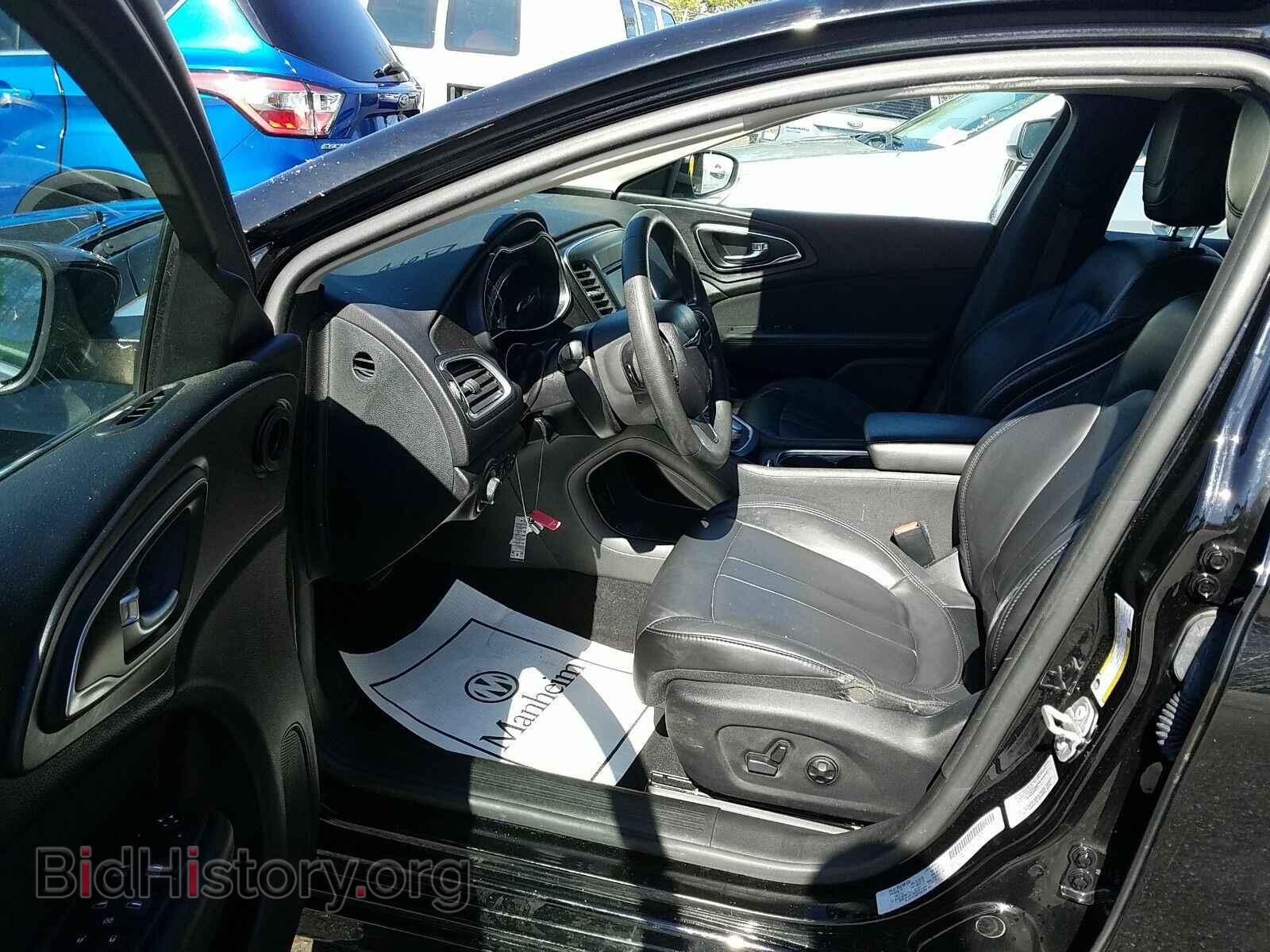 2016 Chrysler 200 - VIN: 1C3CCCAB4GN185614 - Фото 3