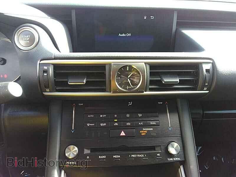 2017 Lexus IS - VIN: JTHBA1D28H5043859 - Фото 4