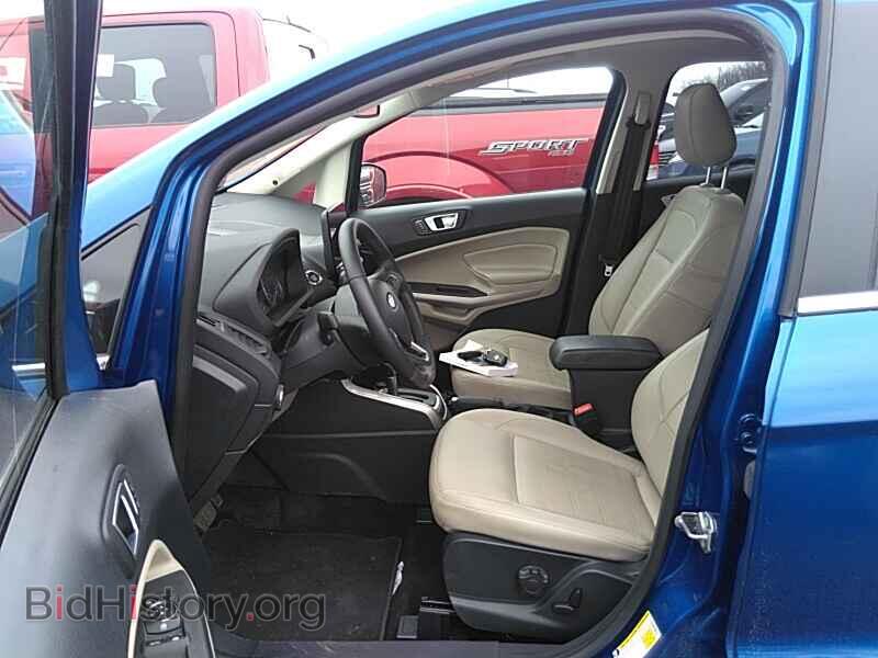 2019 Ford EcoSport - VIN: MAJ6S3KL6KC309847 - Фото 3