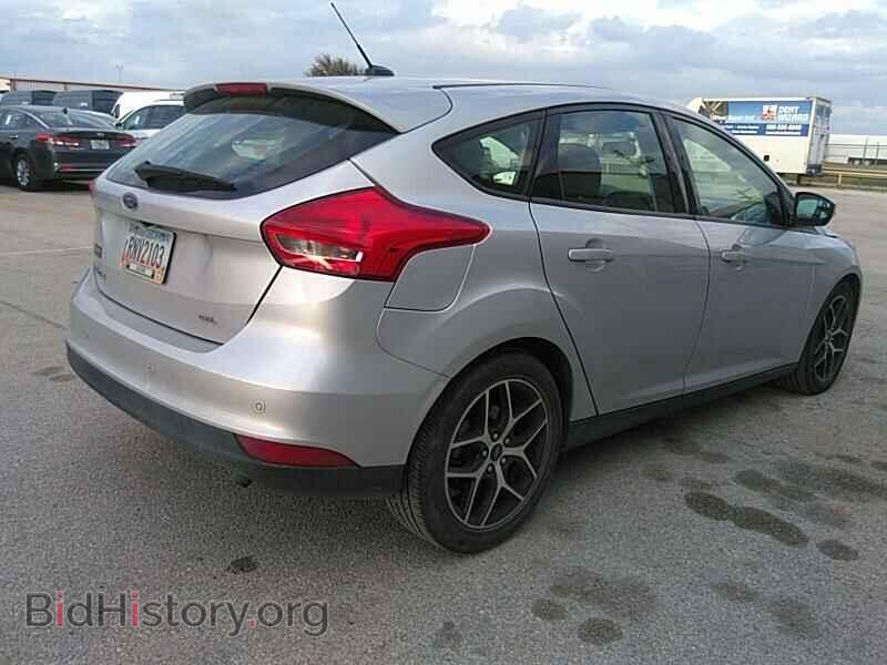 2017 Ford Focus - VIN: 1FADP3M28HL345562 - Фото 2