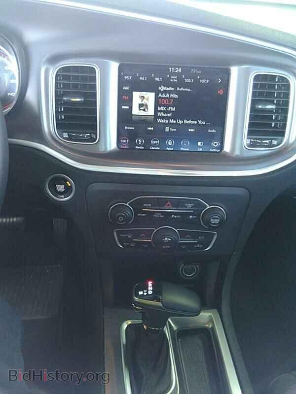 2019 Dodge Charger - VIN: 2C3CDXHGXKH596992 - Фото 4