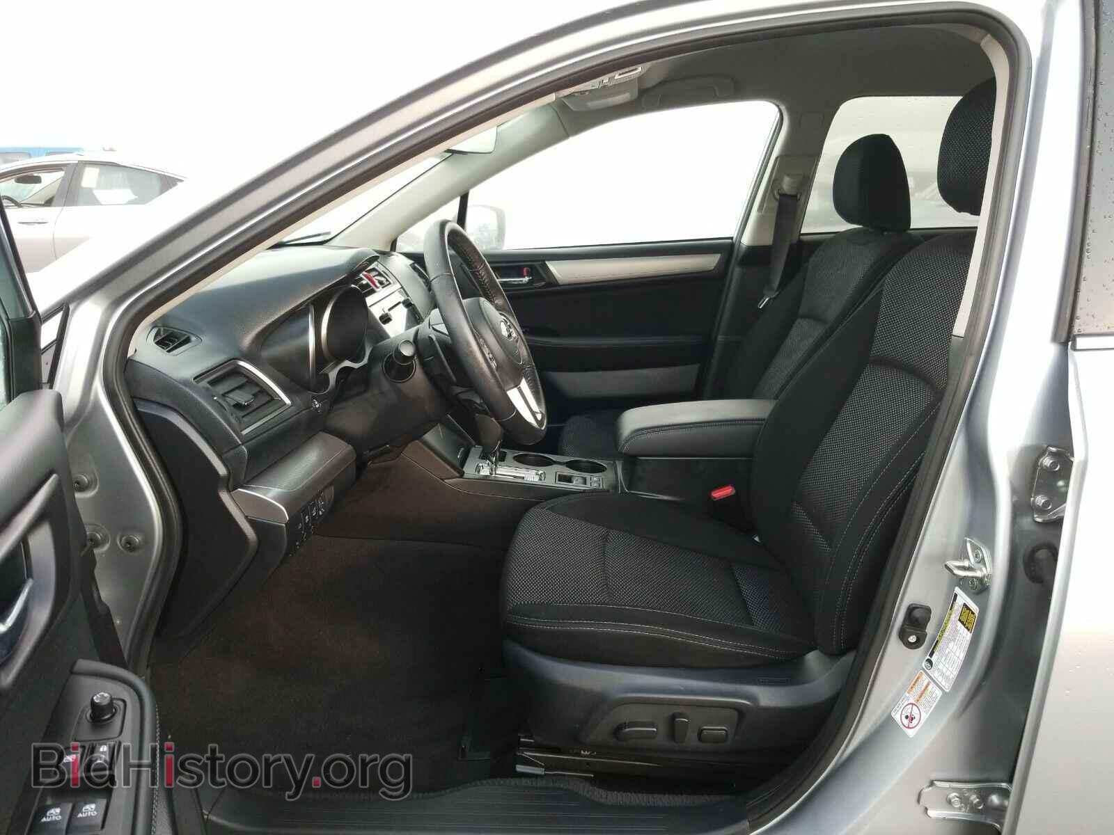 2017 Subaru Outback - VIN: 4S4BSAFC9H3285832 - Фото 3
