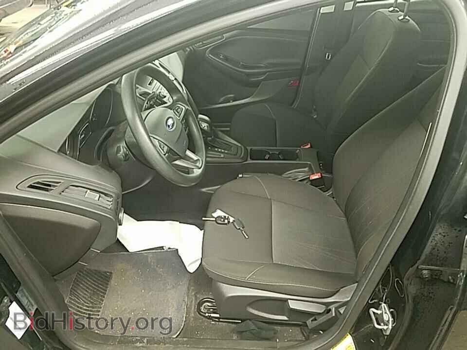 2017 Ford Focus - VIN: 1FADP3E27HL236735 - Фото 3