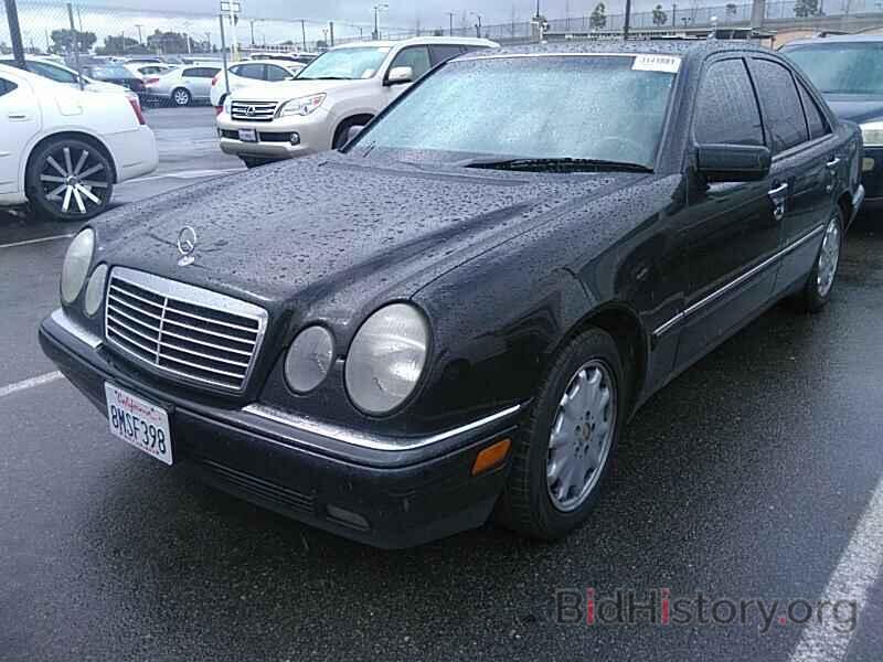 Фотография WDBJF55F8VJ032465 - Mercedes-Benz E-Class 1997