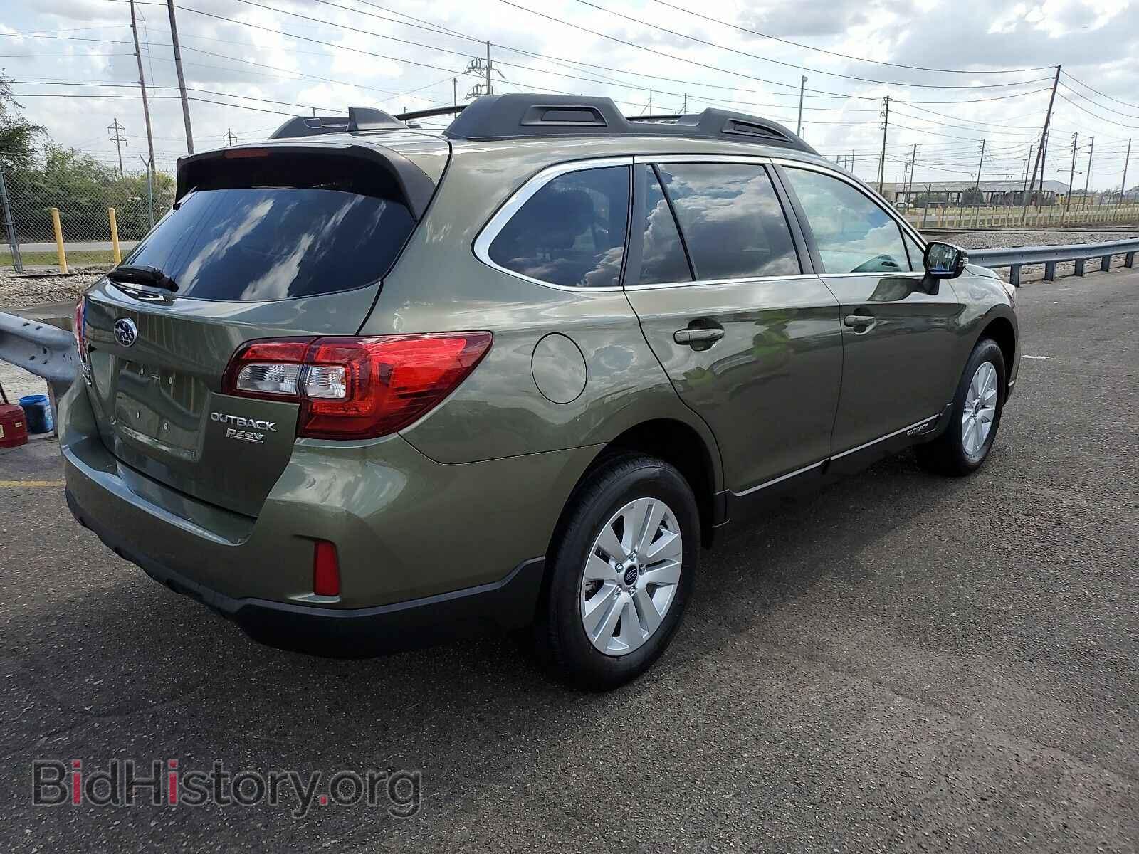 2017 Subaru Outback - VIN: 4S4BSAFC7H3414747 - Фото 2