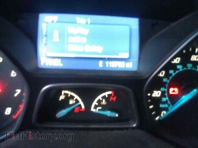 2014 Ford Focus - VIN: 1FADP3F20EL317084 - Photo 5