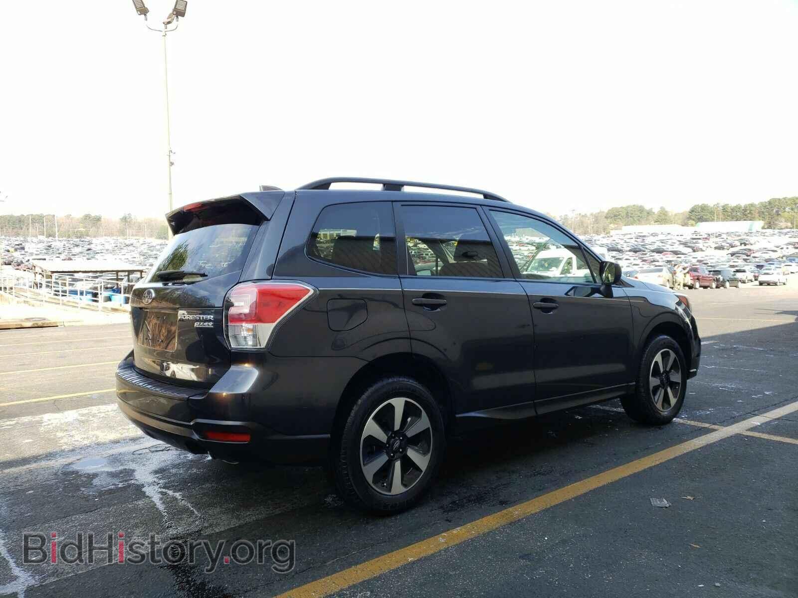 2017 Subaru Forester - VIN: JF2SJADC3HH528775 - Фото 2