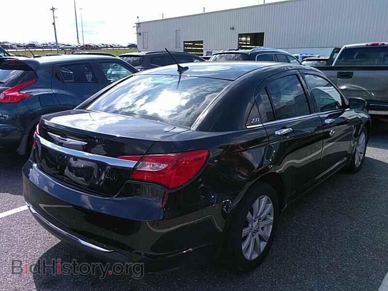 2013 Chrysler 200 - VIN: 1C3CCBCG6DN508253 - Фото 2