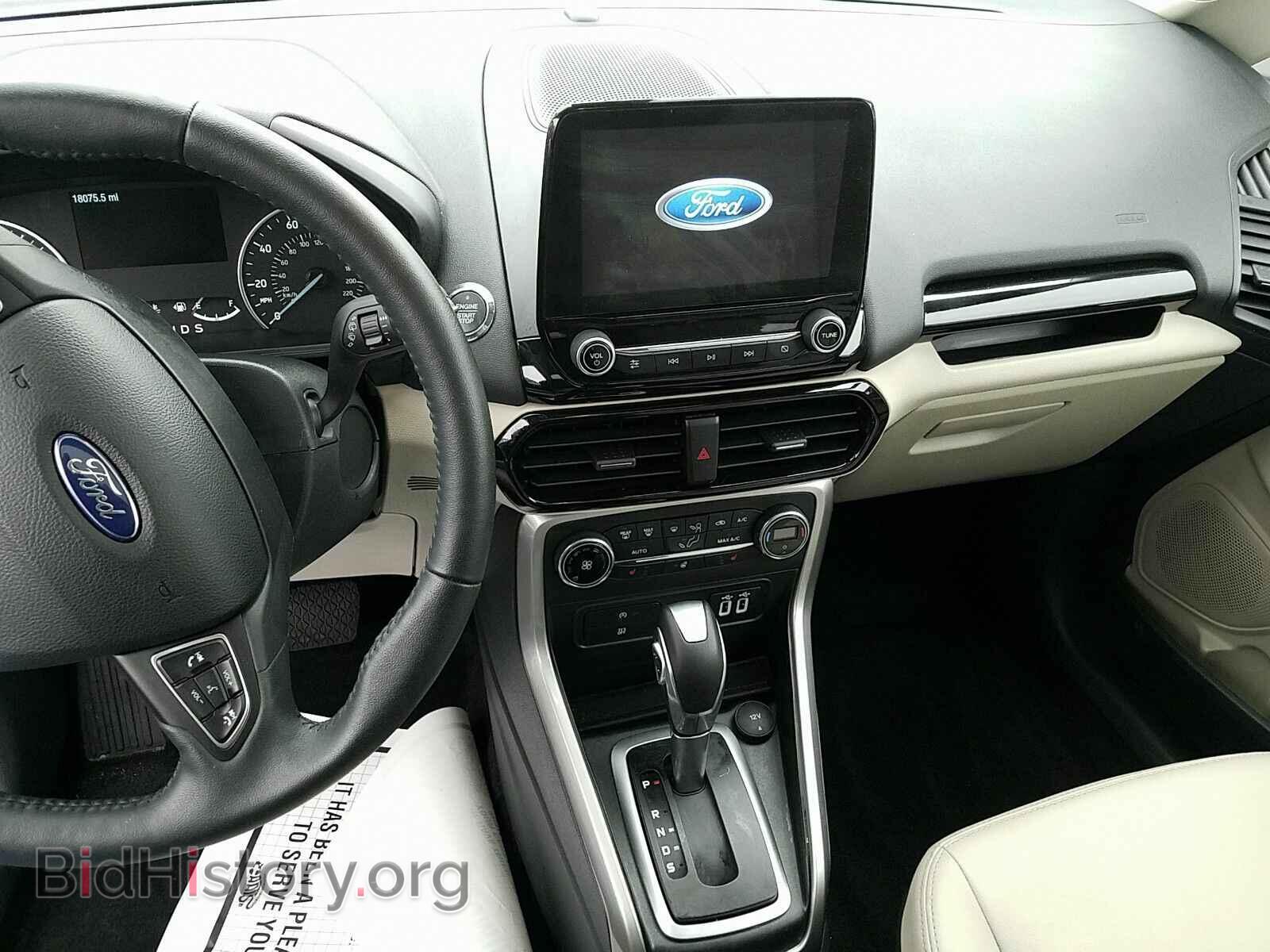 2019 Ford EcoSport - VIN: MAJ6S3KL8KC296566 - Фото 4
