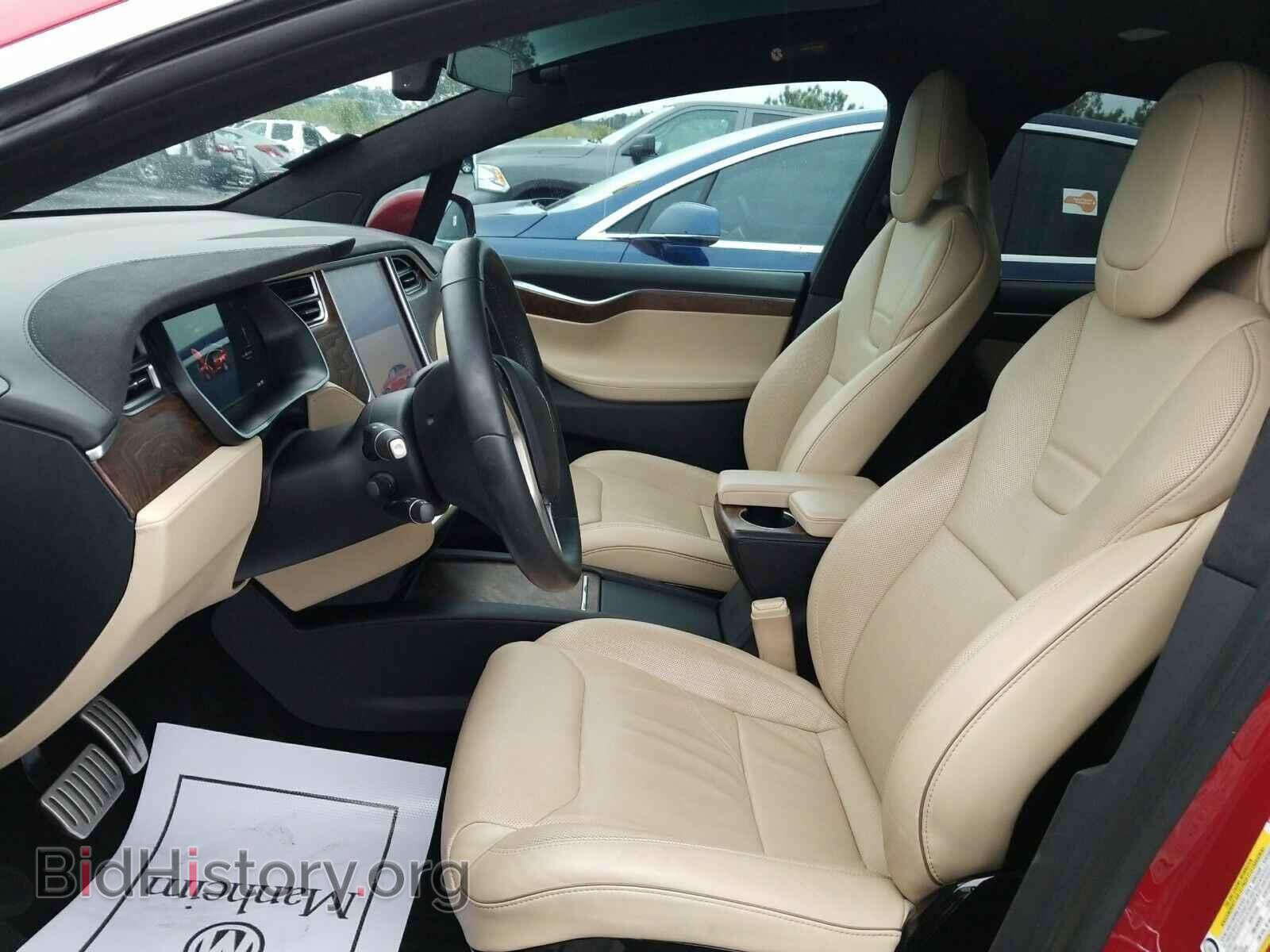 2017 Tesla Model X - VIN: 5YJXCDE20HF035237 - Photo 3